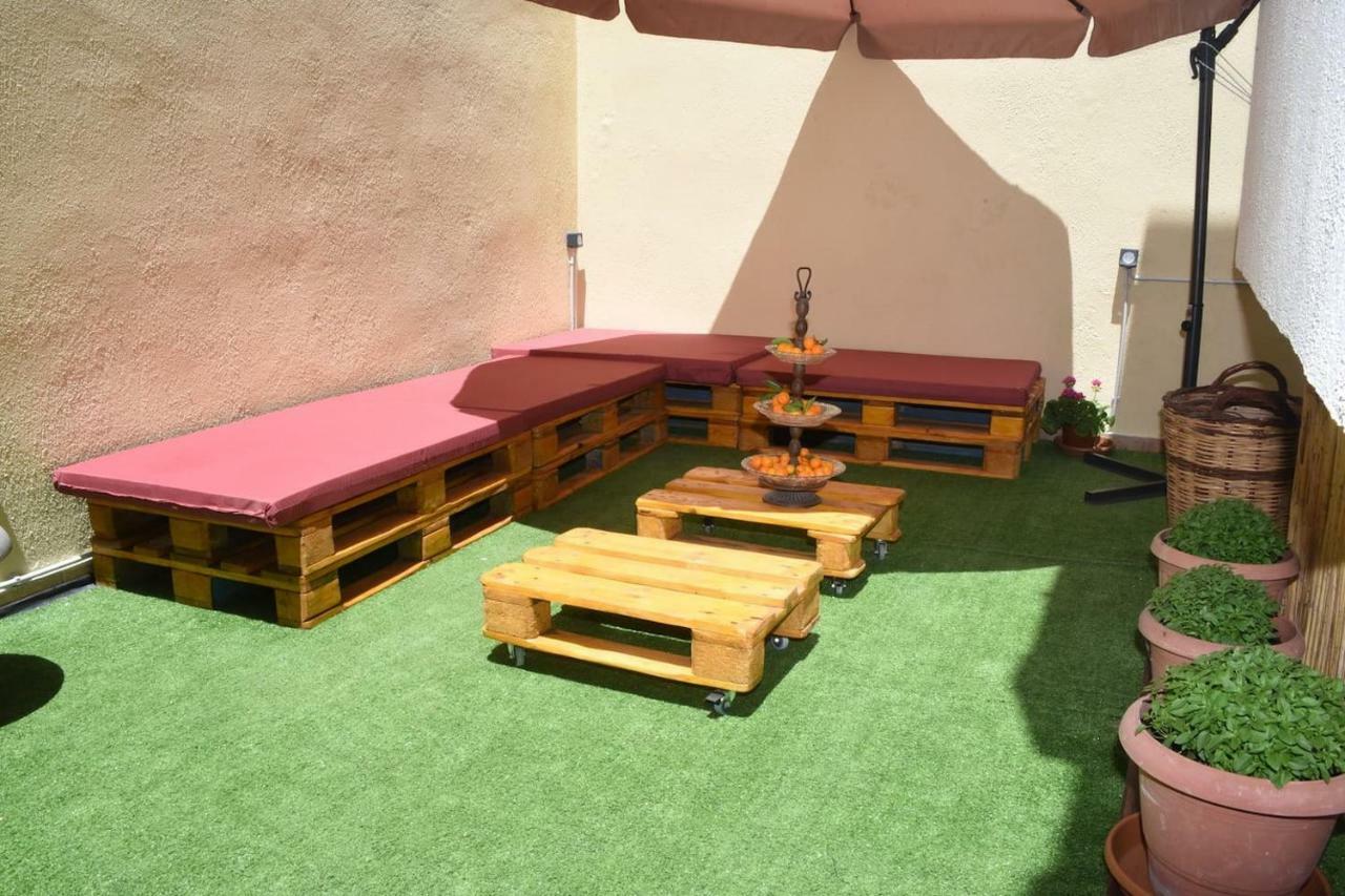 Little Yard Studios & Apartments #5 Budget Studio Naxos City Екстер'єр фото